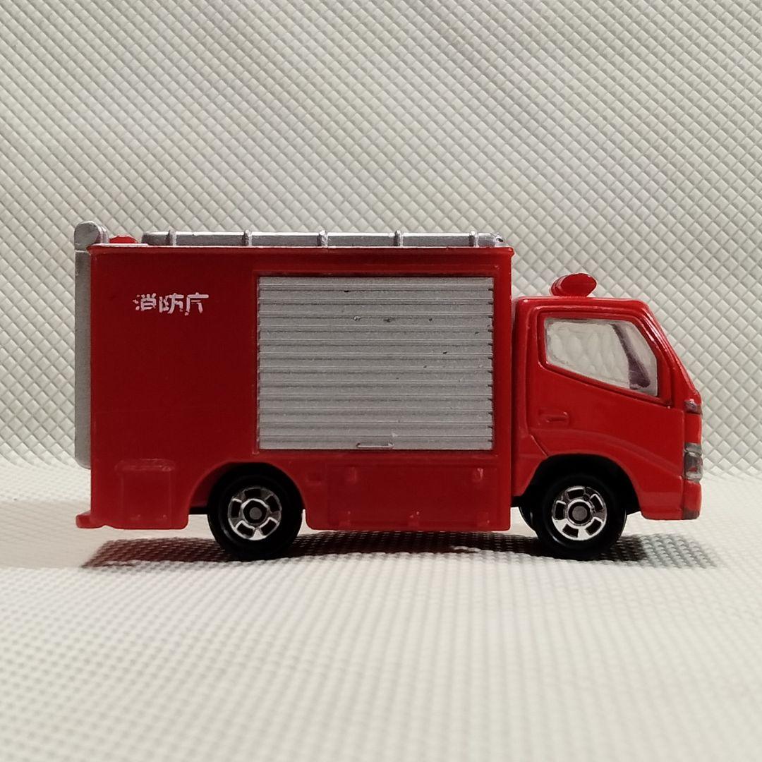 4932 トミカ トヨタダイナ ウォーターカッター車 2013年 緊急車両