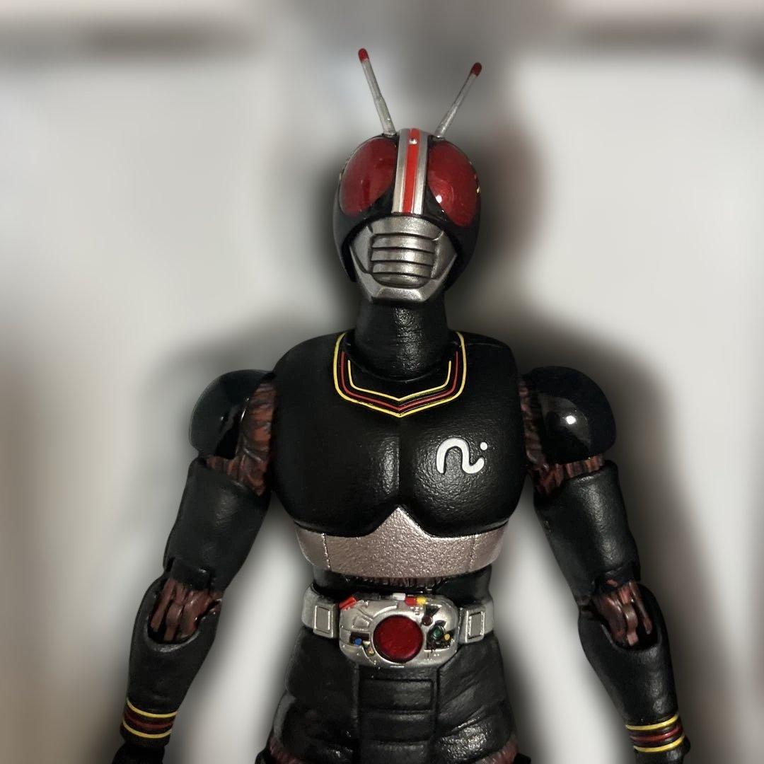 フィギュアーツ 真骨彫 仮面ライダーBLACK ブラック