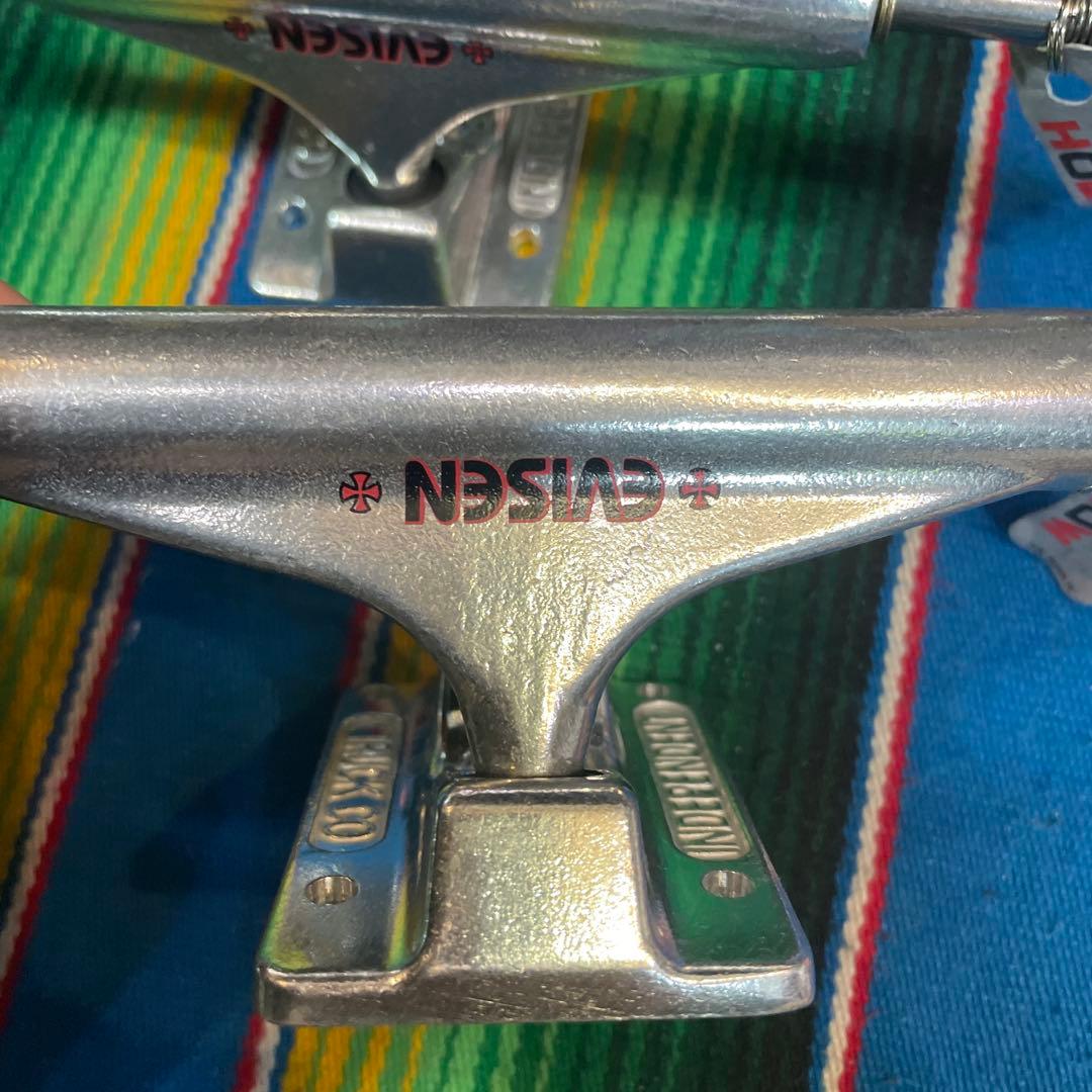 インディーindependent 定価12000円 スケートトラック139