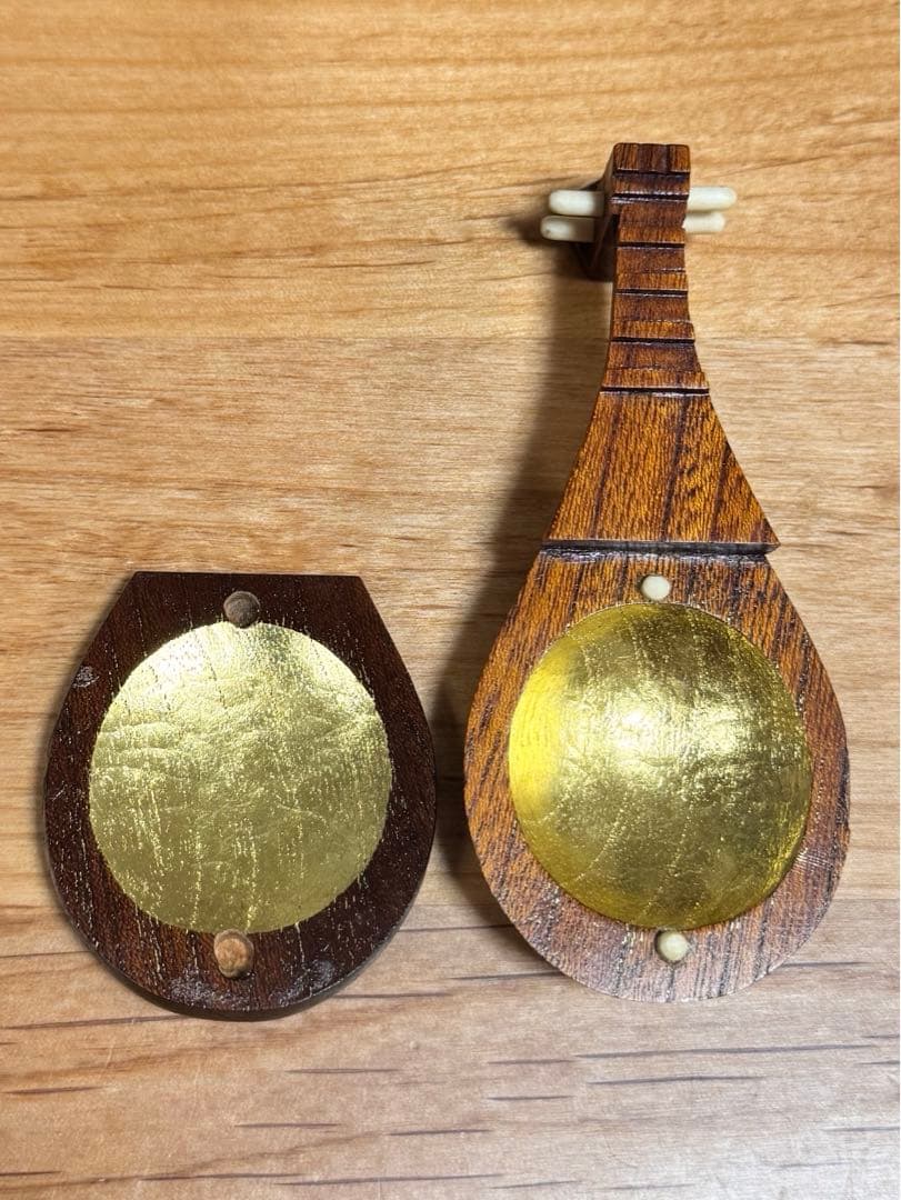 茶道具 香合 琵琶香合 内金箔 木製 新井宗賀 共箱入り