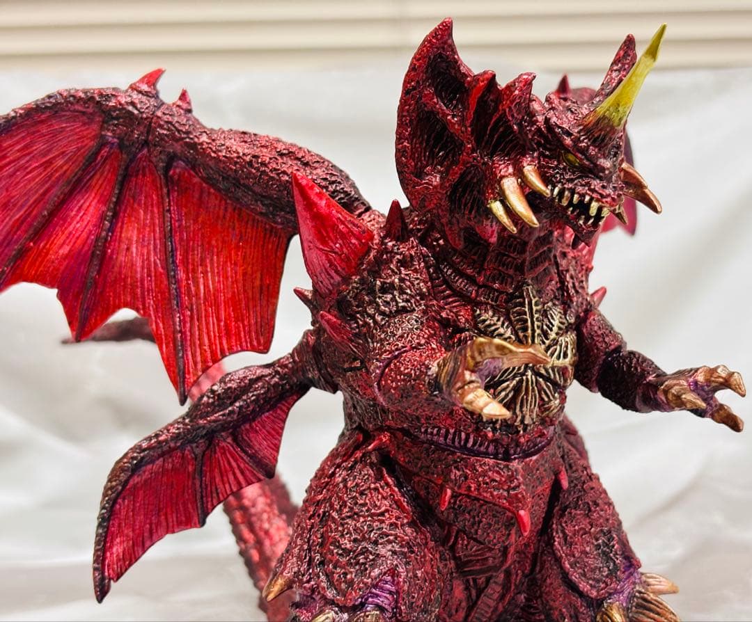 ゴジラ怪獣　デストロイア　フィギュア