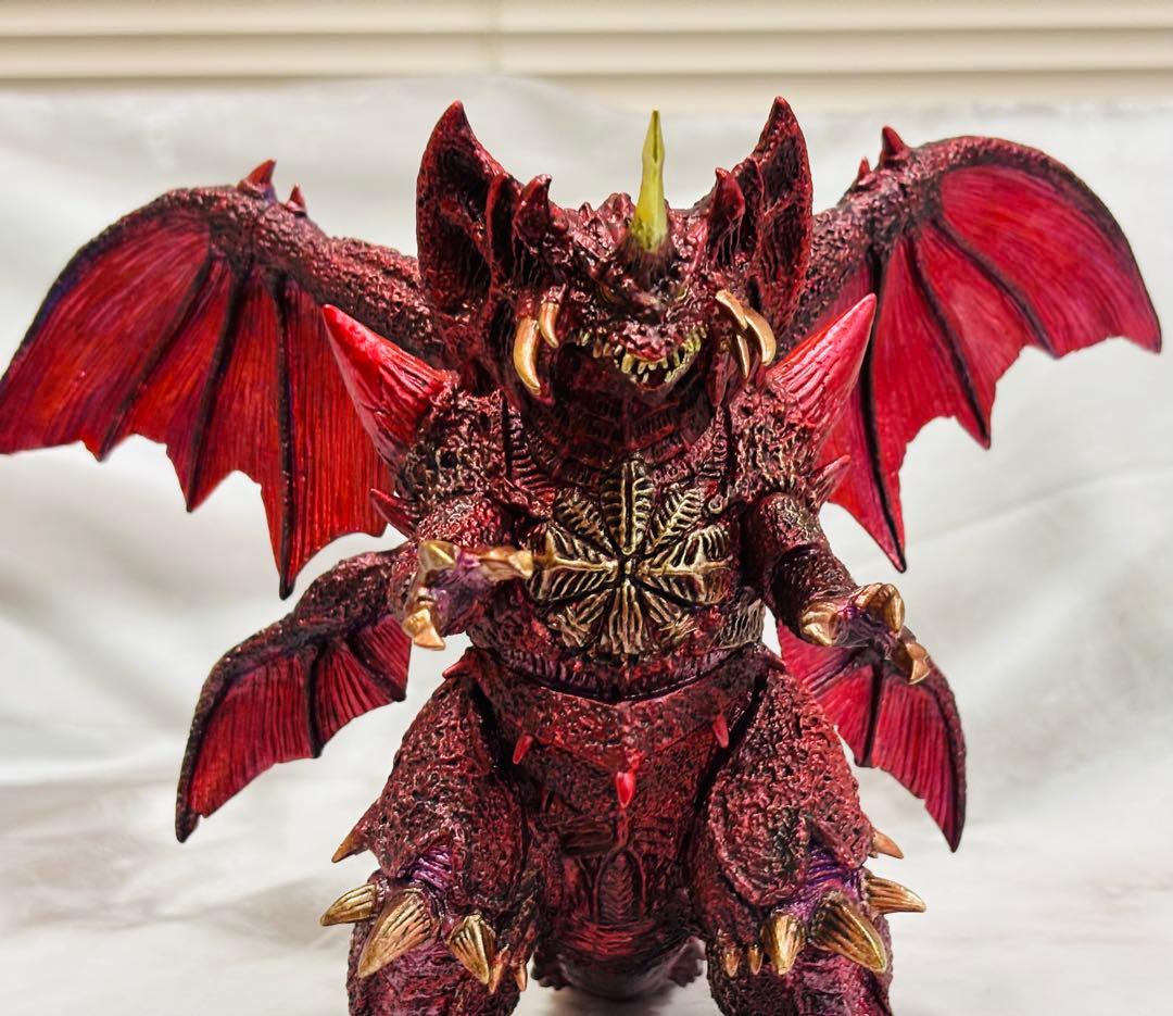 ゴジラ怪獣　デストロイア　フィギュア