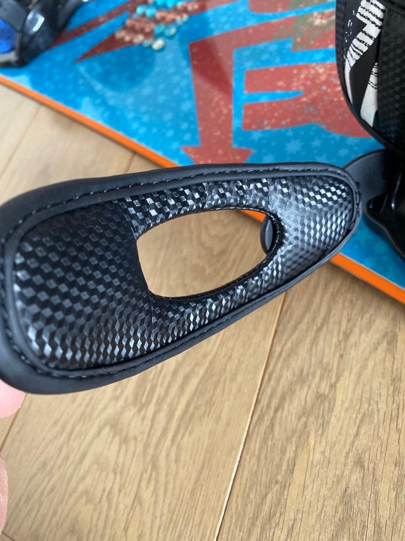 IGNIO 151cm 初級者向け Wキャンバーボード 送料無料