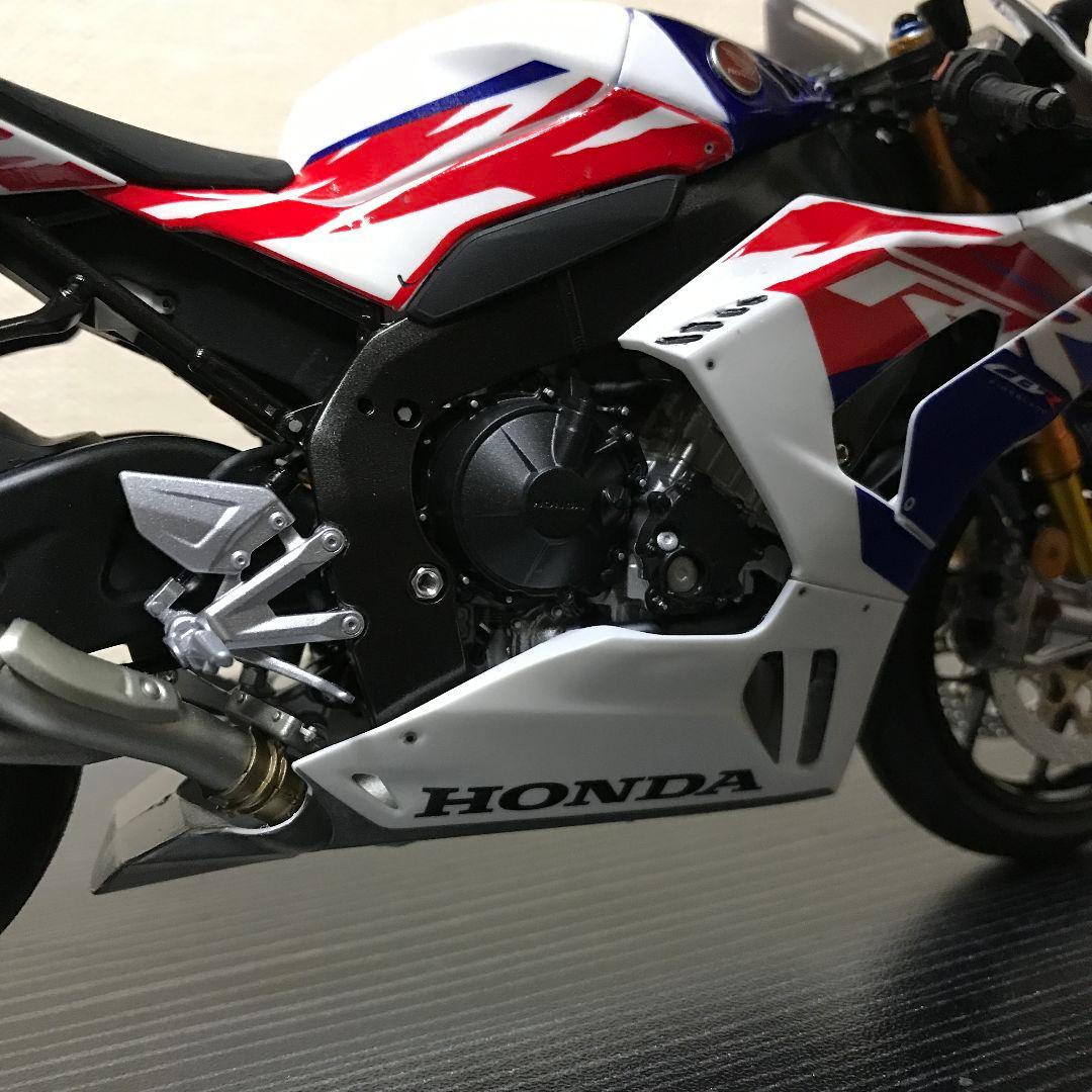 ホンダ CBR1000RR-R FIREBLADE SP, プラモデル完成品