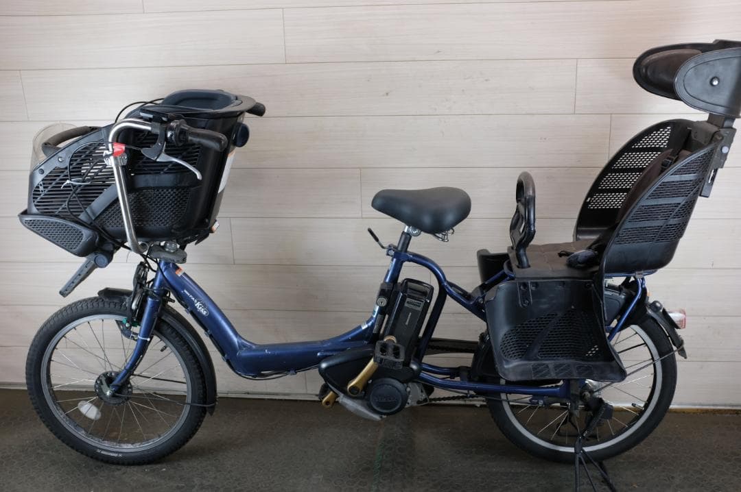 M*j様 電動自転車ヤマハPAS　KISS　20インチ　3段　8.7Ah充電器あ