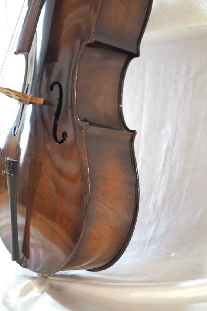 メーカー不明 チェロ 4/4 虎杢 弓 ソフトケース付き