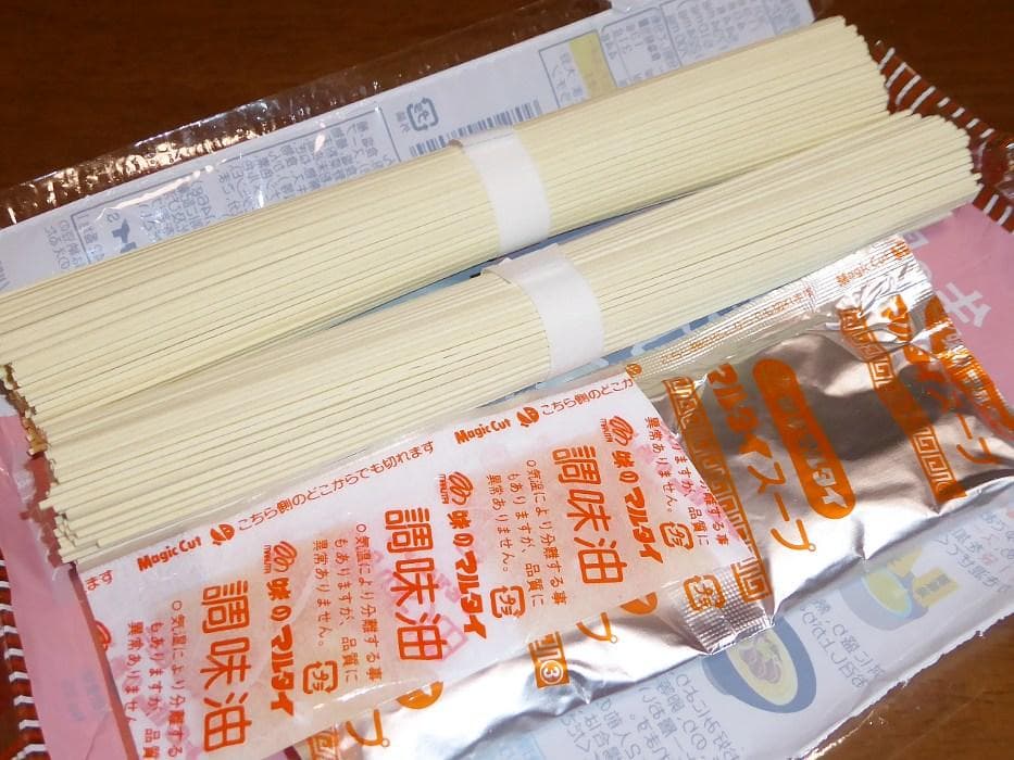 大特価 　1食分￥86 　マルタイ屋台豚骨 ＆ マルタイ醤油豚骨