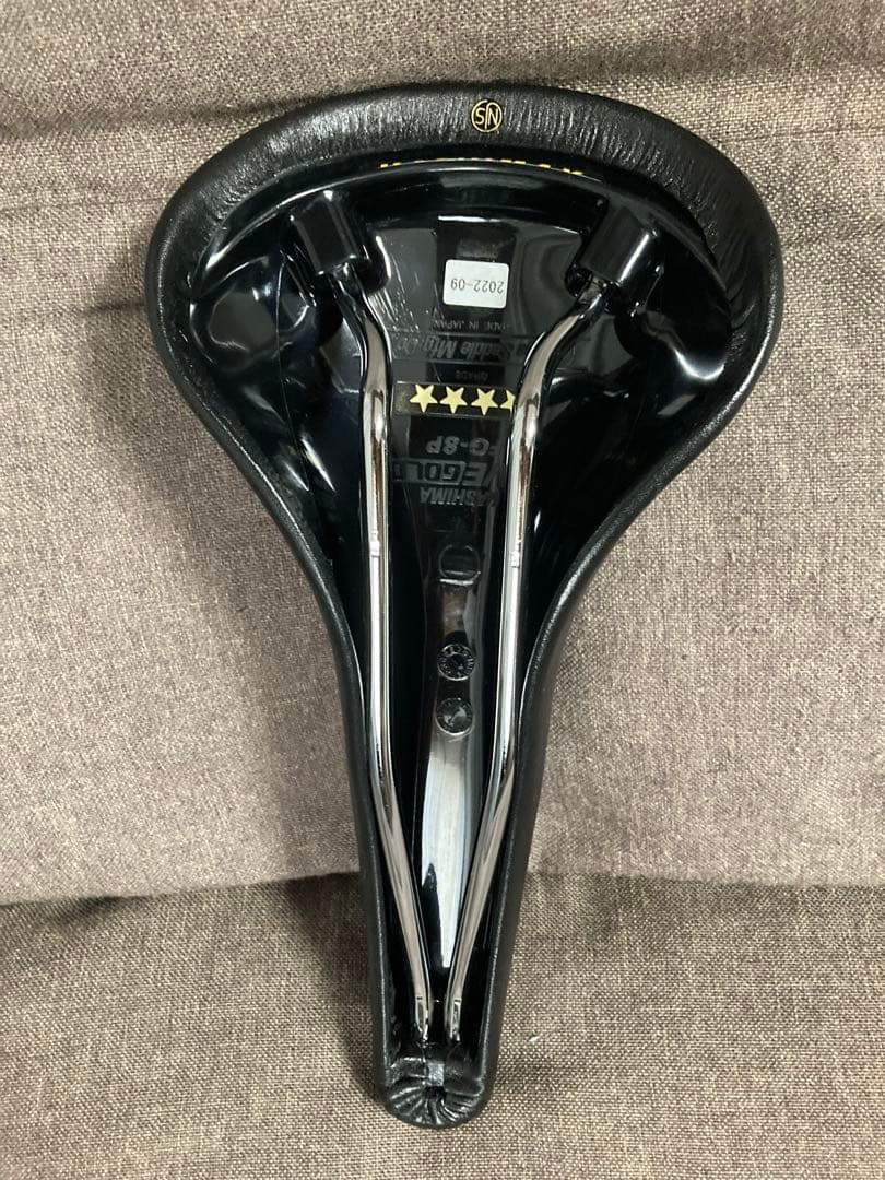 KASHIMAX サドル　FIVEGOLD 8 競輪　ピスト　NJS