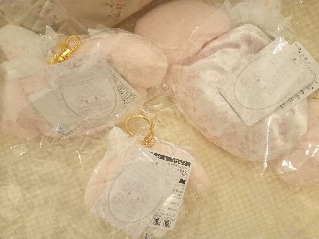 マイメロディ　白いちごのティータイム　マスコットぬいぐるみ　パスケース　バッグ