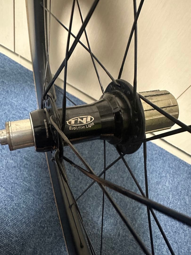 TNI Evolution Light チューブラータイヤ カーボン 11s