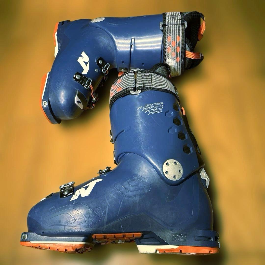 名機ノルディカSTRIDER 130PRO DYN 26.0-26.5cm