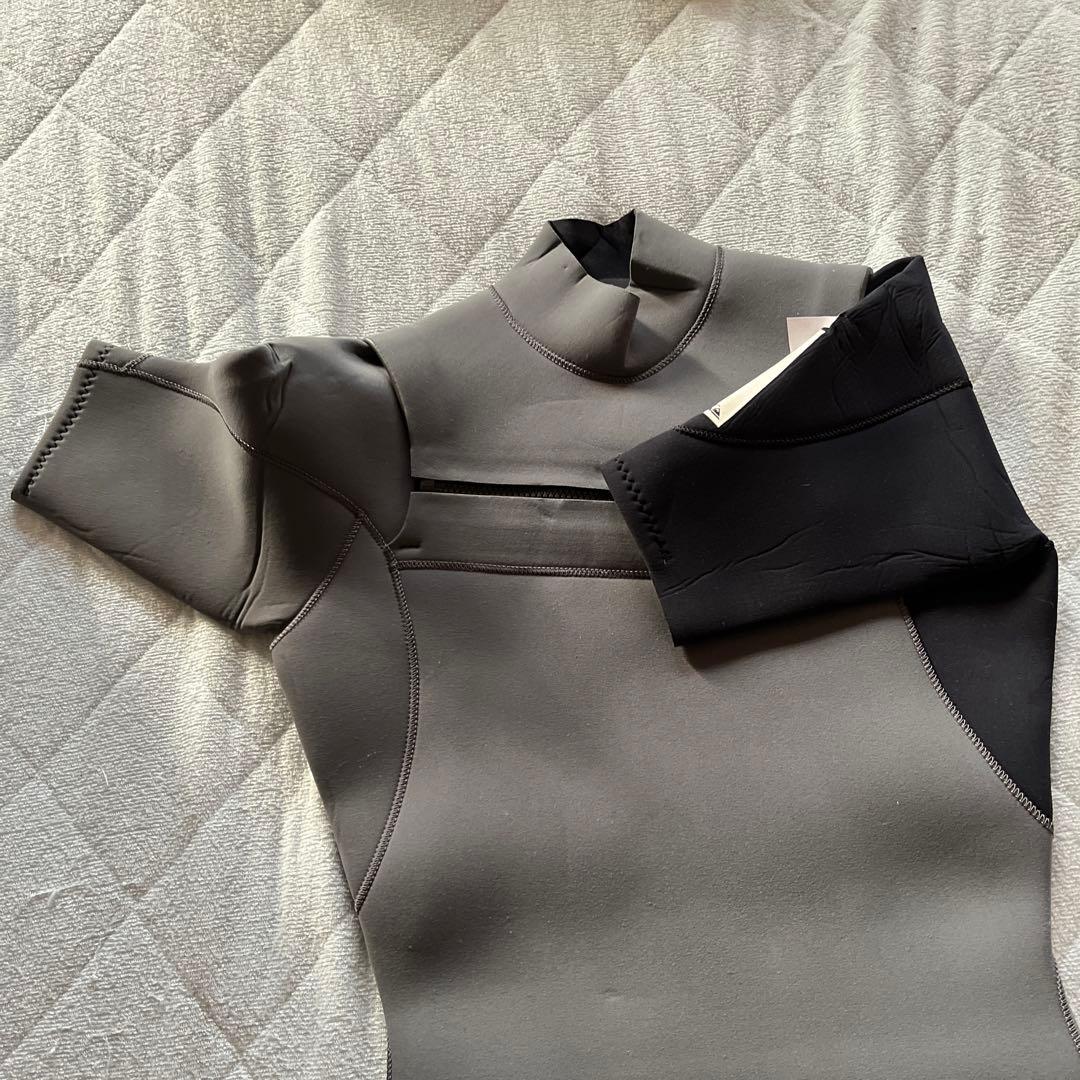 クイックシルバー　ウェットスーツ　スプリング