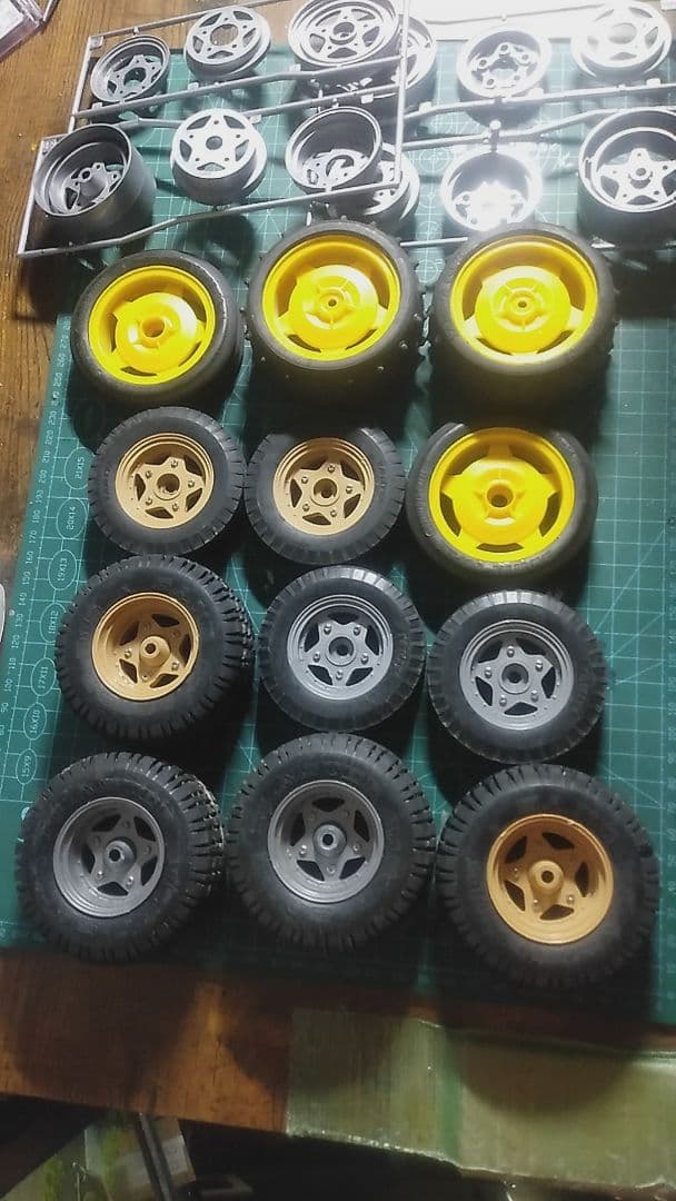 タミヤ2駆タイヤなどまとめて