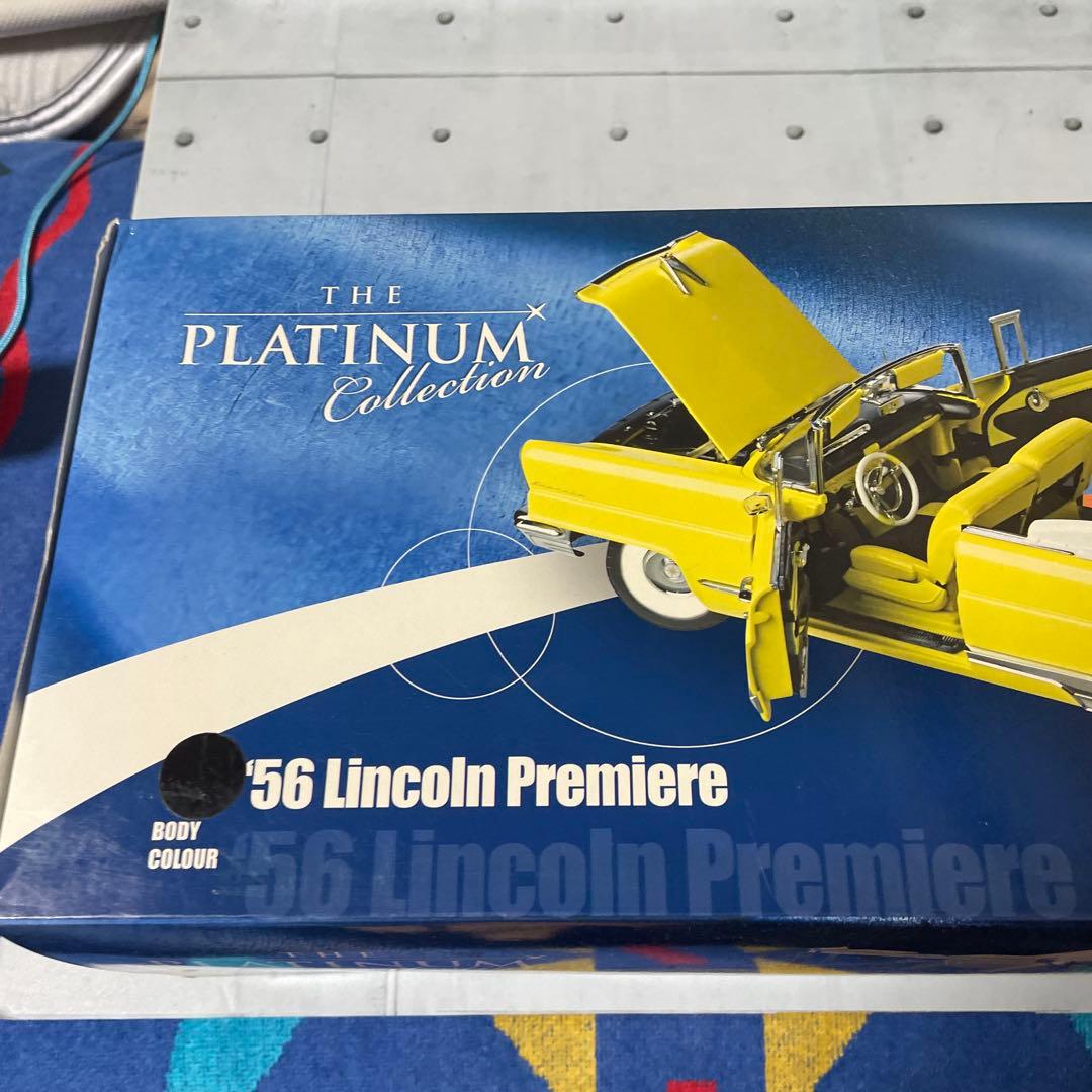 1956Lincoln premiere1/18 サンスター社　新品（黒）