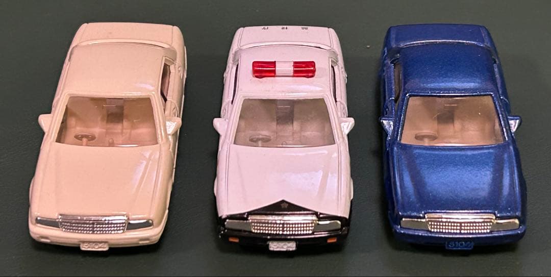 トミカ ニッサン シーマ 3台セット