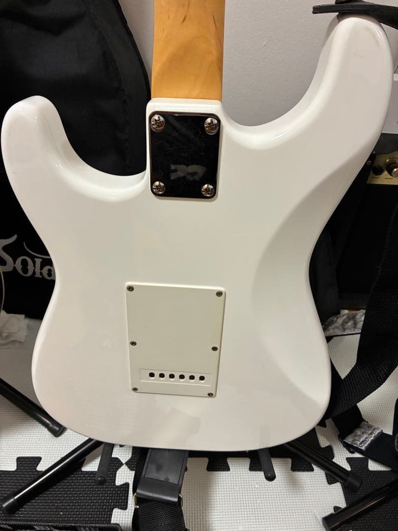 PlayTechストラトキャスタータイプ エレキギター