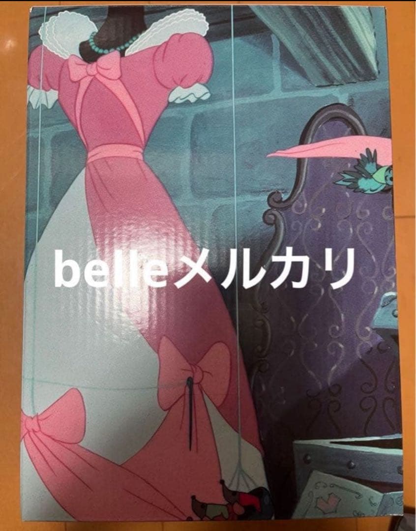 シンデレラ　75周年　 フィギュア　ドレス　形見