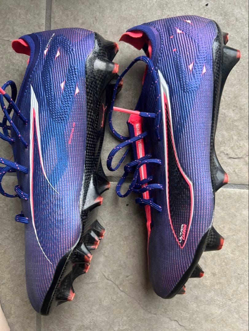 プーマウルトラFG