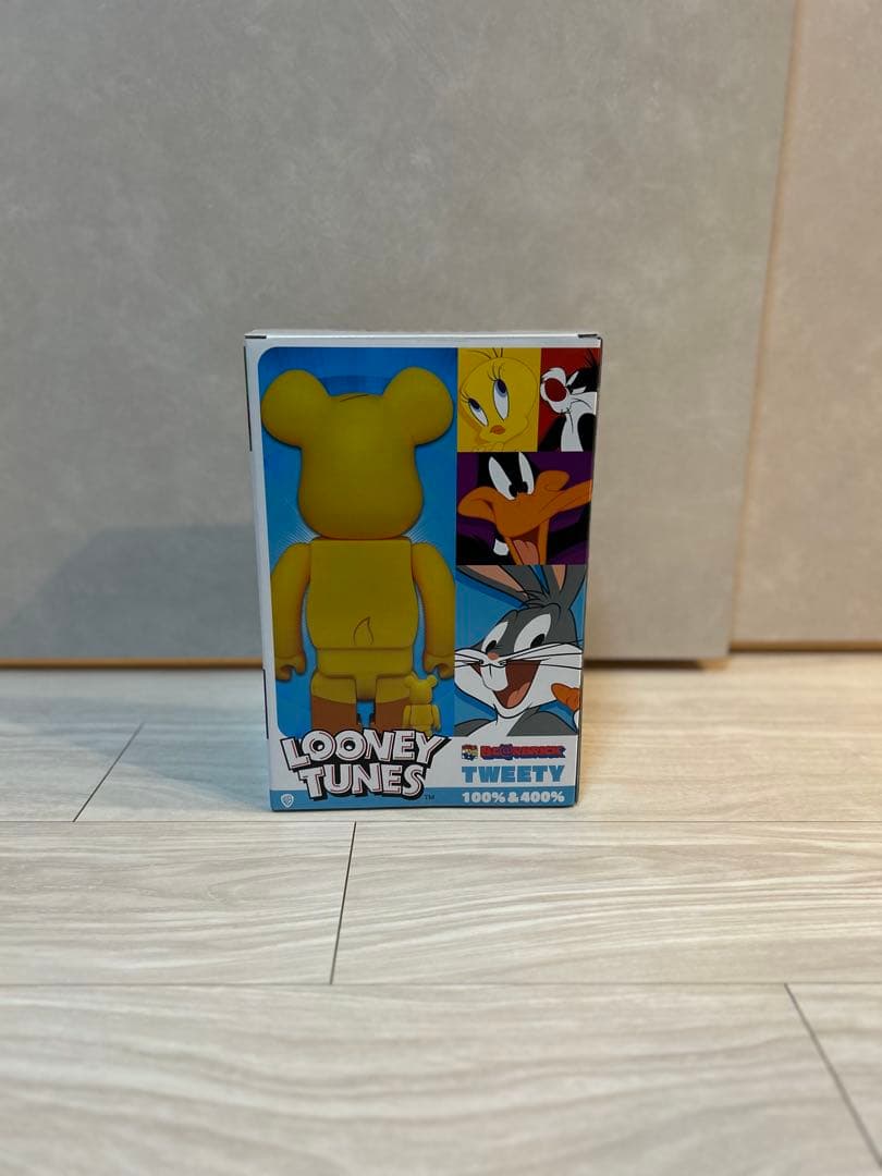 LOONEY TUNES TWEETY フィギュア 100% & 400%