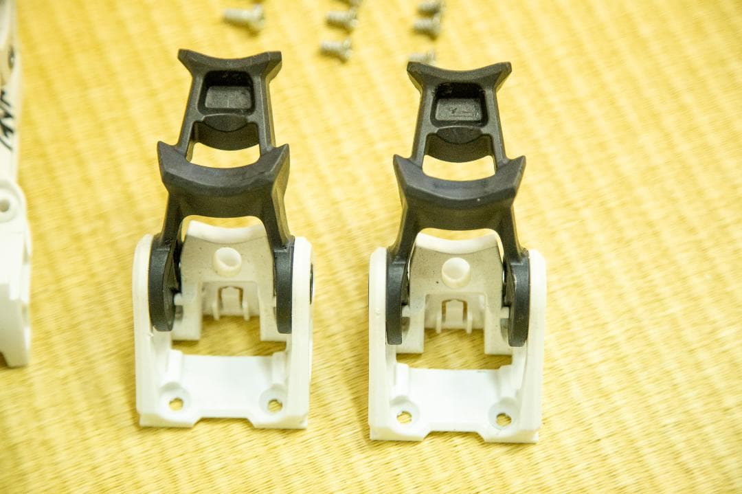 TYROLIA チロリア Ambition 12 アンビション12 　中古