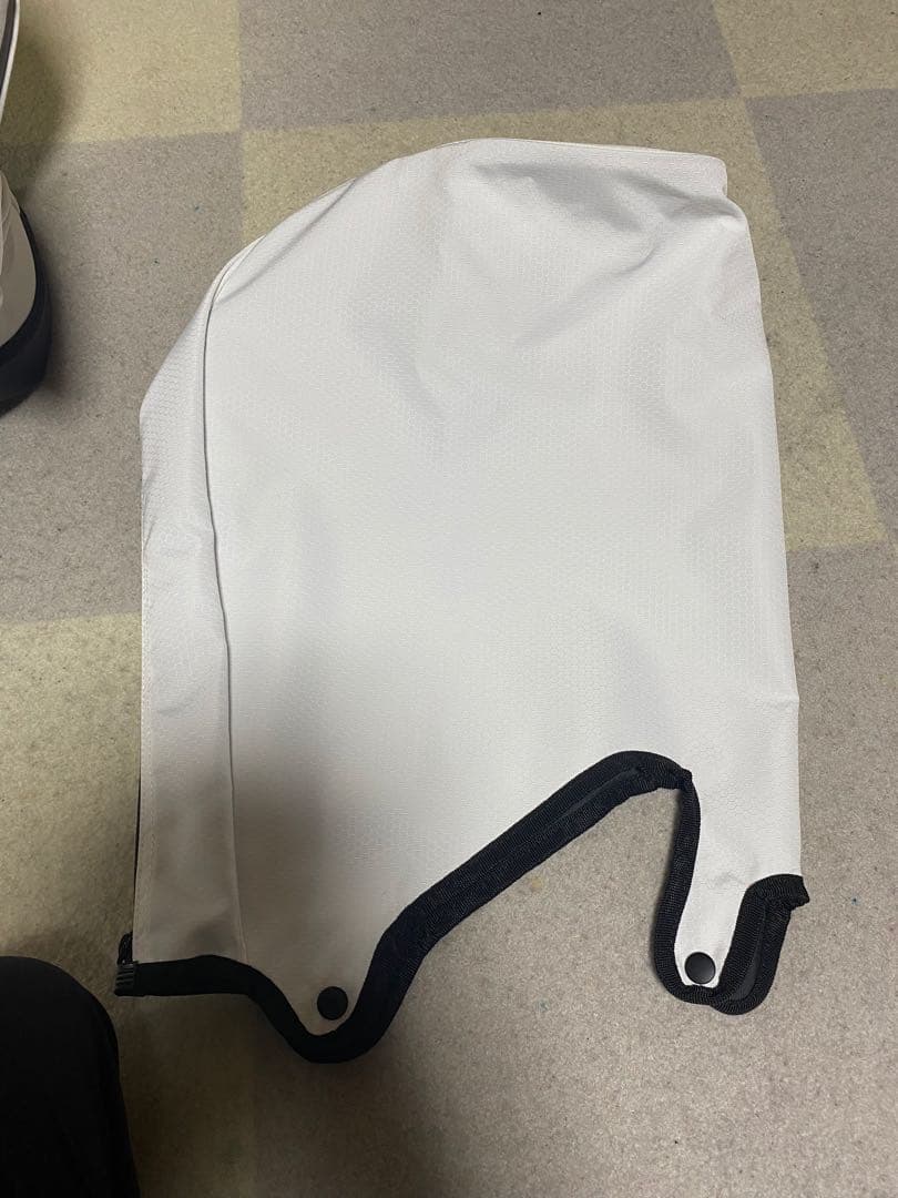 adidas キャディバッグ　軽量