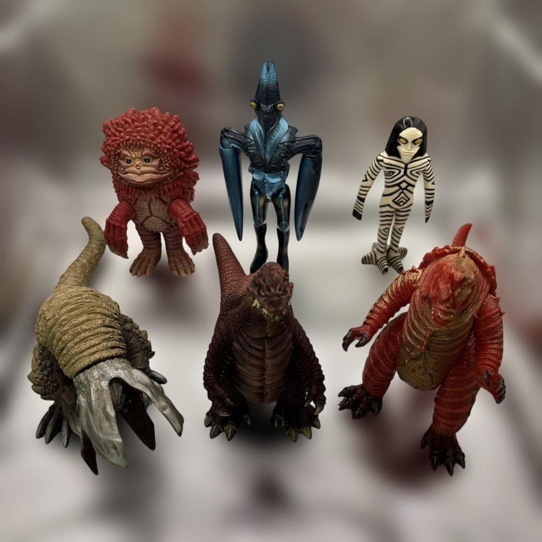 ウルトラマンパワード・シリーズ 怪獣・宇宙人フィギュア 6体セット