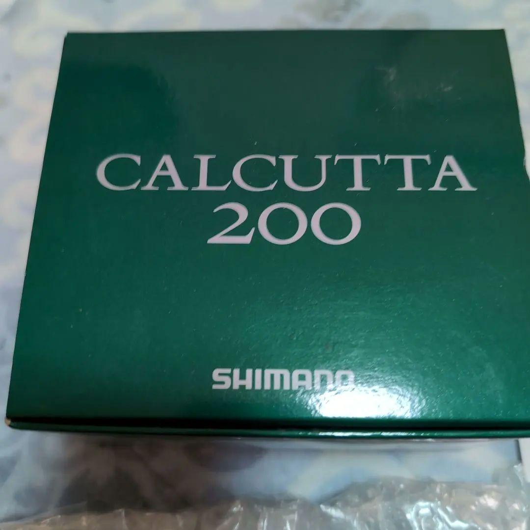 SHIMANO CALCUTTA 200 ベイトリール右巻き②