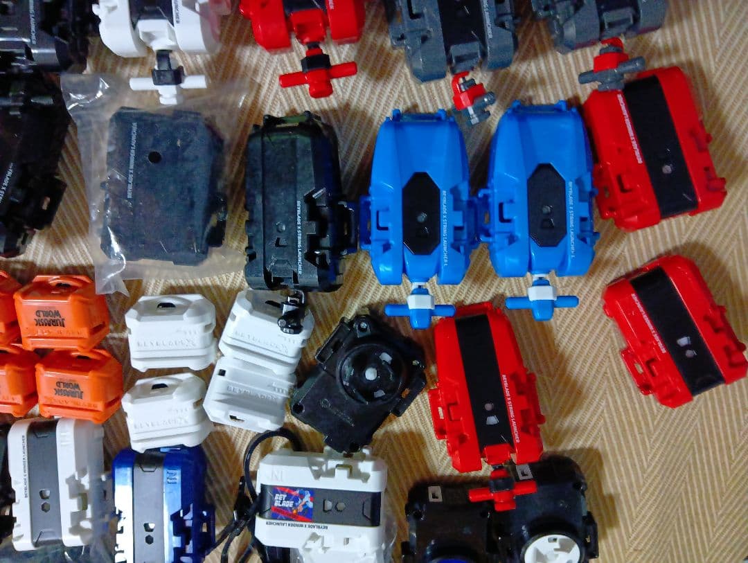 ベイブレードx　ランチャー　ストリングランチャー　サムライカリバー