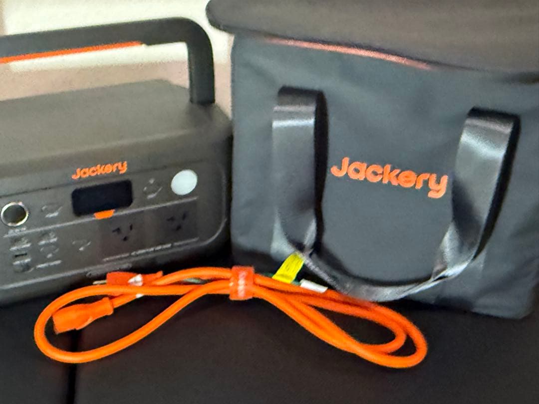 送料込みJackery ポータブル電源 ソーラーパネルセット