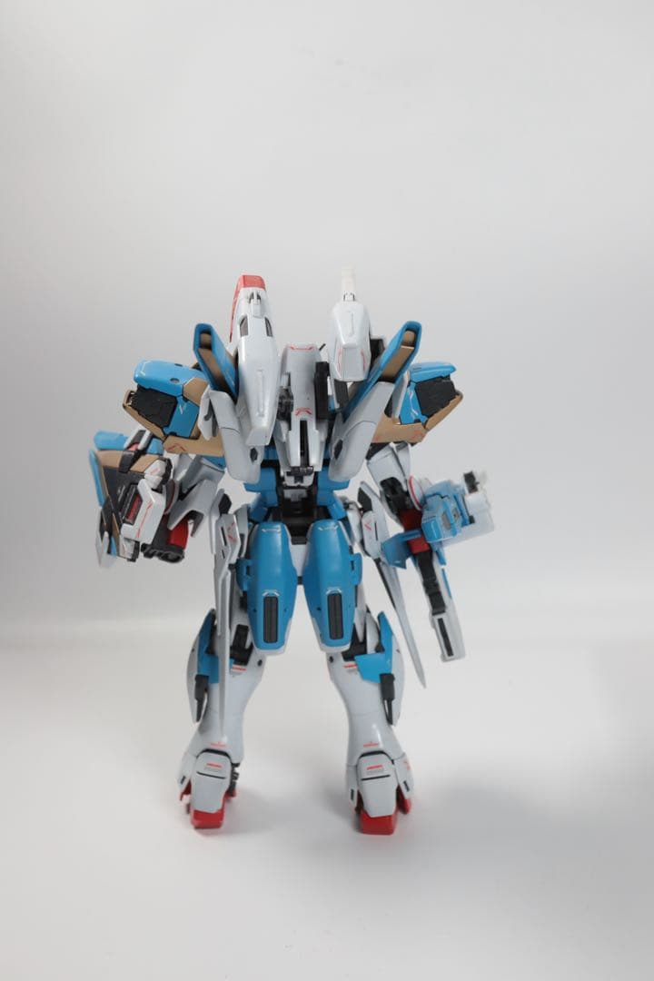 MG V2アサルトバスターガンダム 完成品