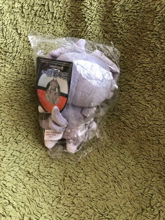 ポケモンセンター　ニャスパー　ぬいぐるみ