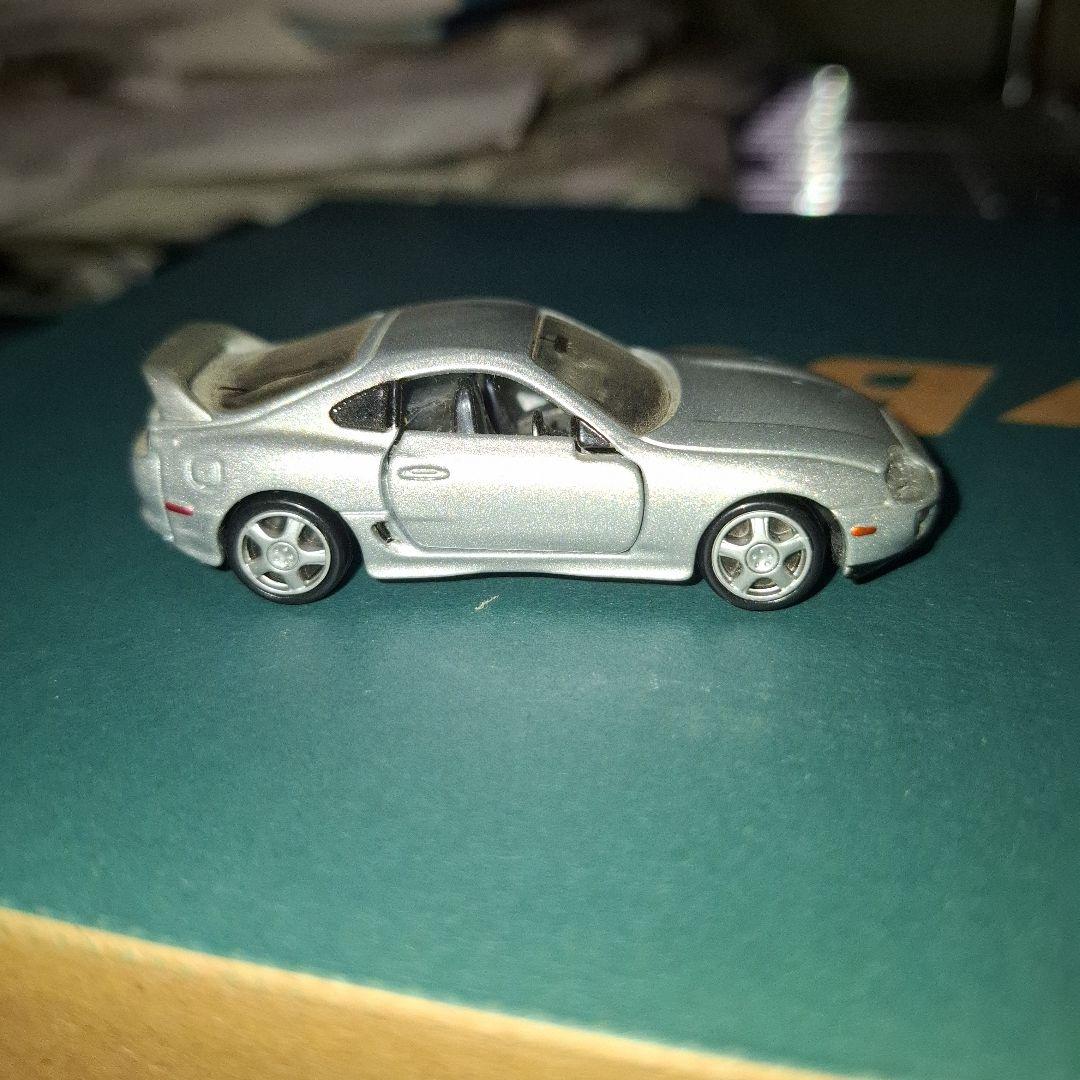トミカプレミアム スープラ シルバー
