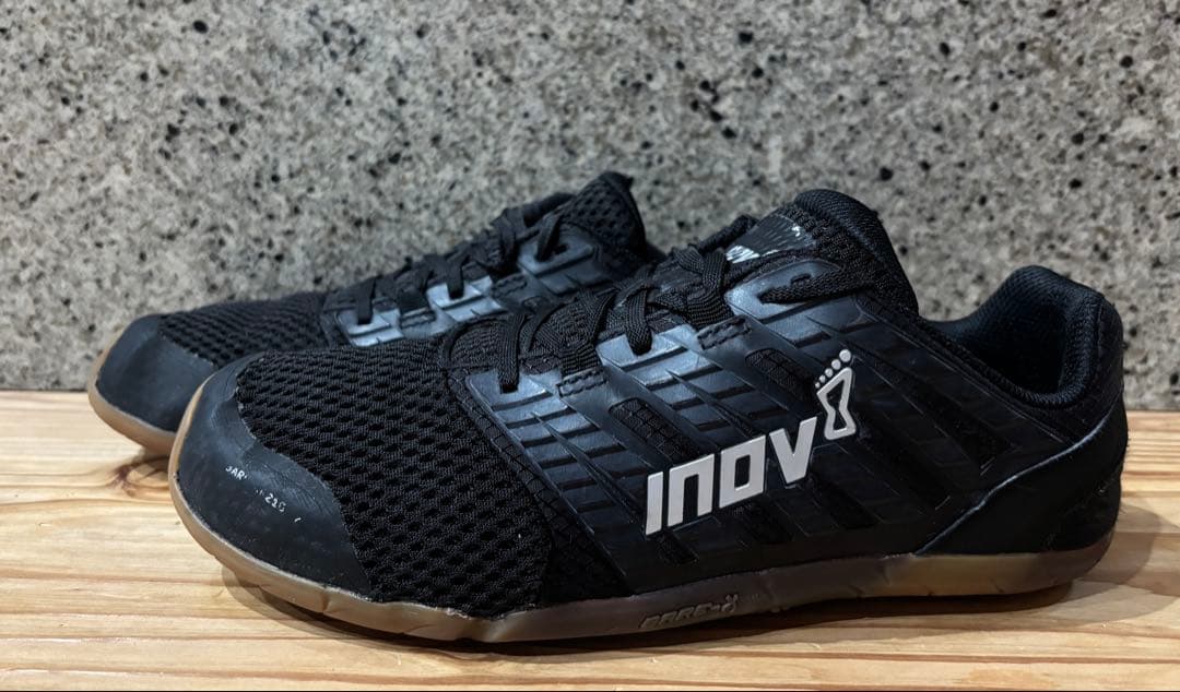 イノヴェイト　トレーニング bare-xf 210 inov-8 inov8