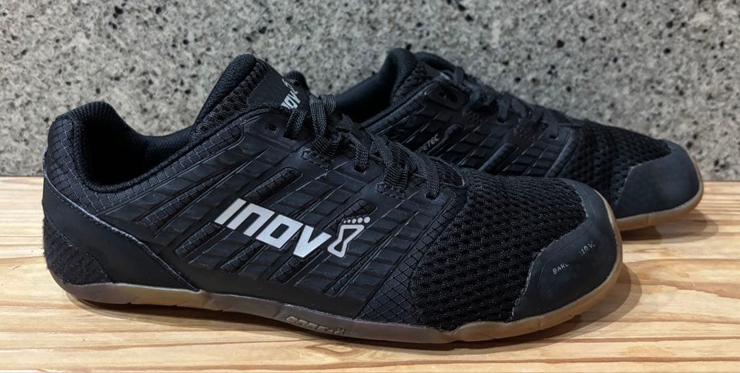 イノヴェイト　トレーニング bare-xf 210 inov-8 inov8