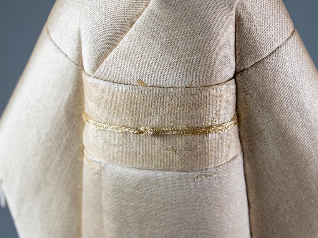 日本工芸会正会員 雨宮弘子作 嵌込人形『春野(佐保姫)』台共箱付 図録掲載品