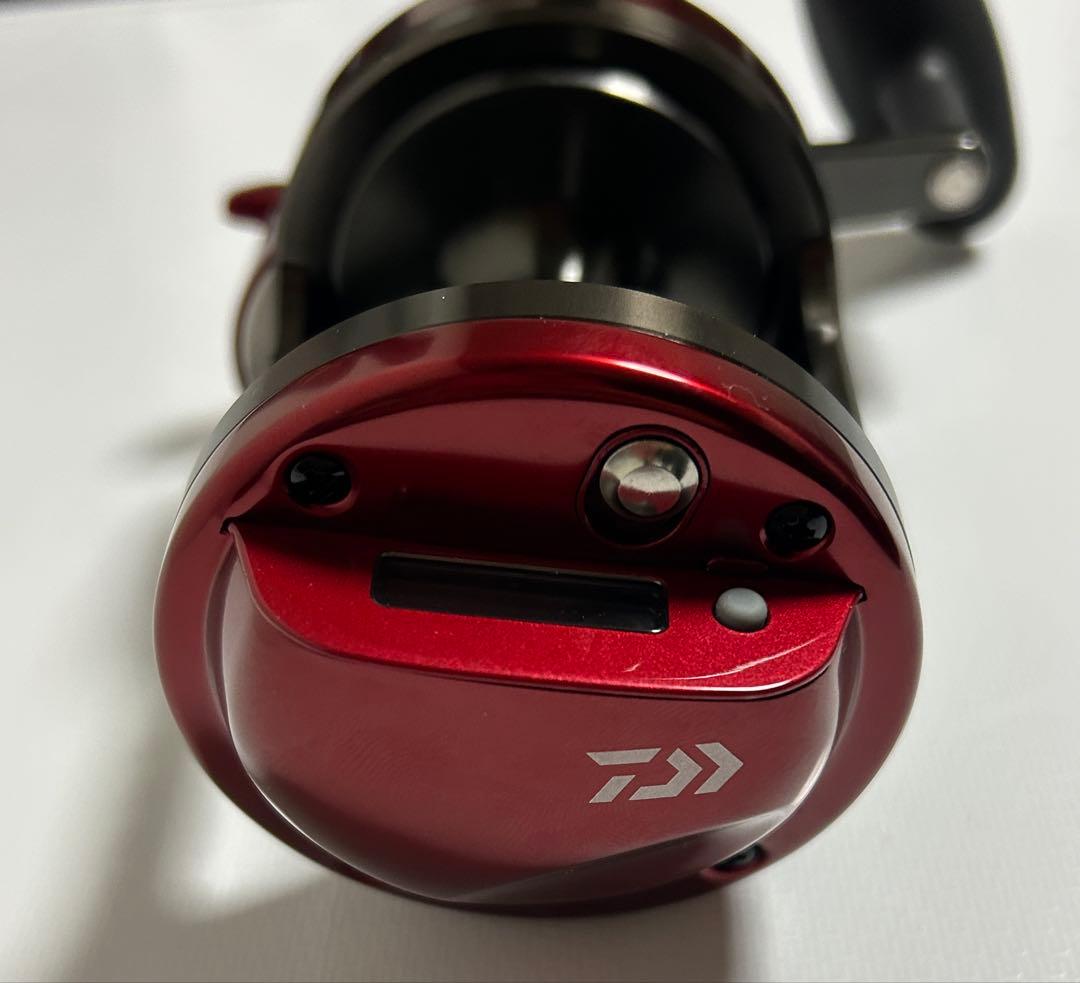 【超美品】ダイワ 幻覇王 50（スジアラ、ライトクエなどに）