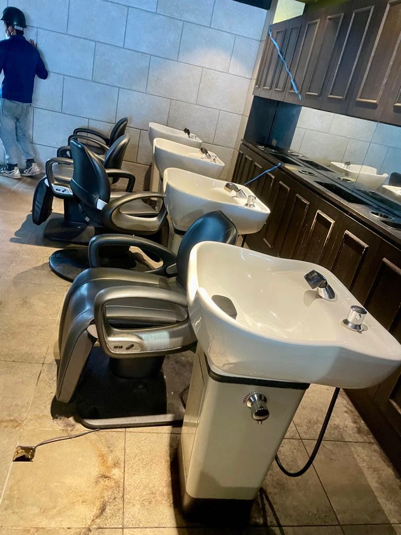 タキガワ RS-001 シャンプーチェアとTOTO シャンプー台 スタリオンⅡA