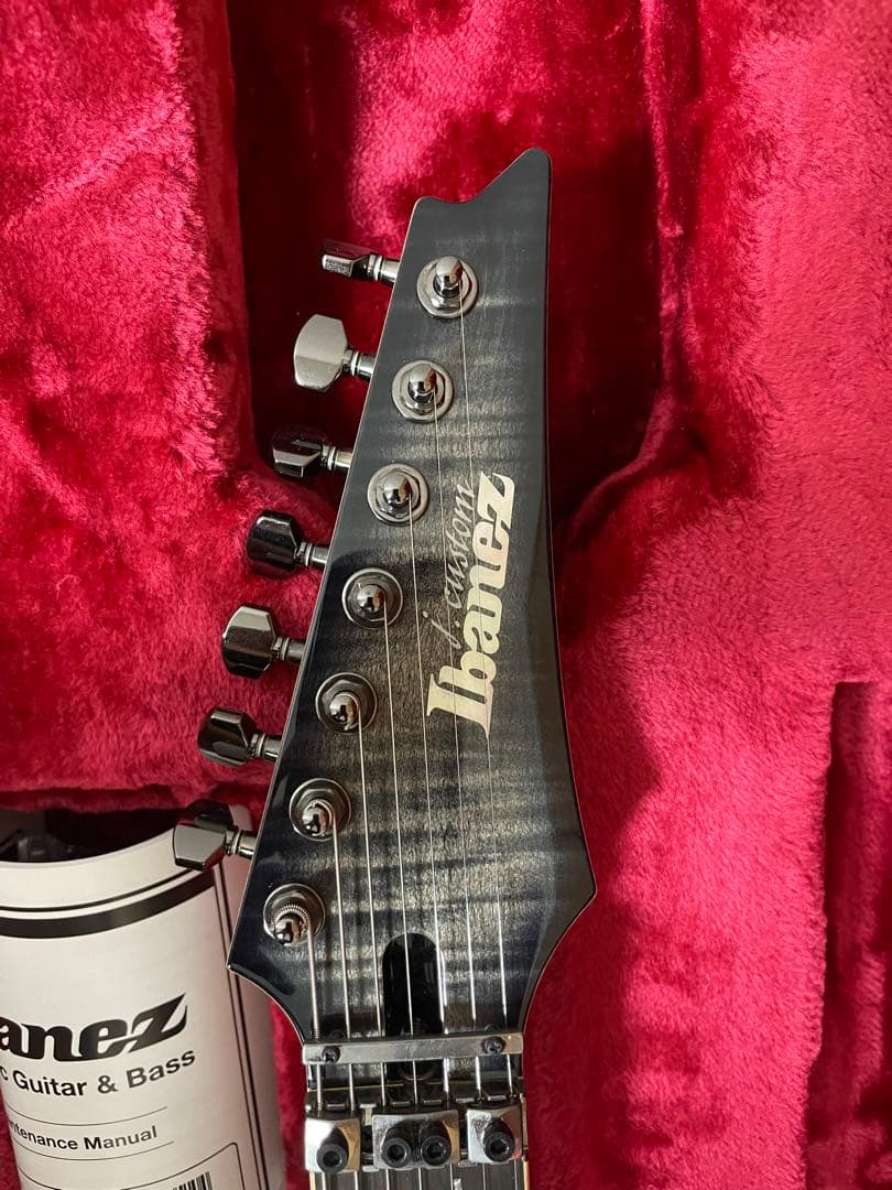 Ibanez RG8527 7弦
