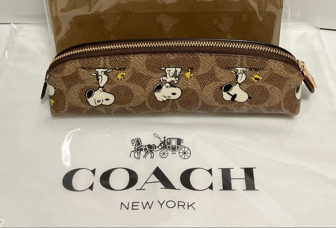 coach スヌーピー コラボ　ペンケース