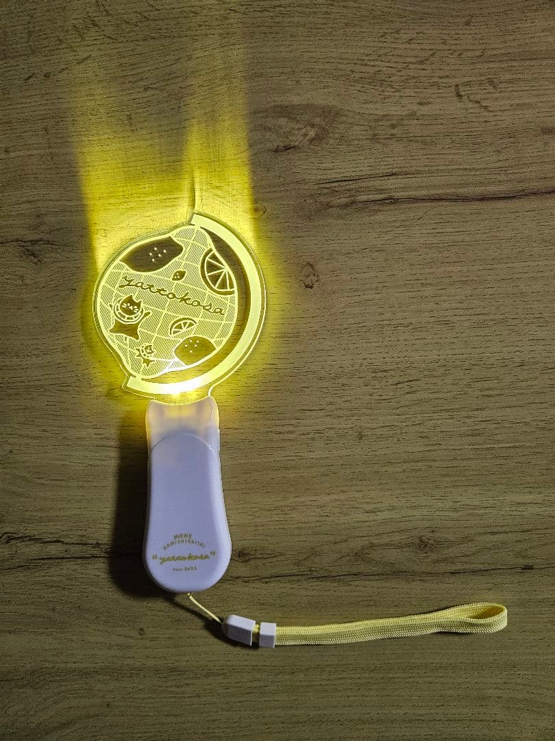 上白石萌音　2022yattokosaツアー ペンライト&ポーチ