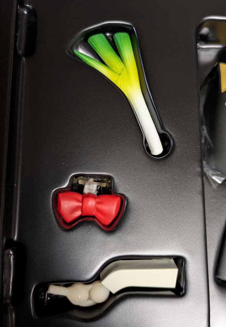 リボルテック どこでもいっしょ 初音ミクver. トロ クロ