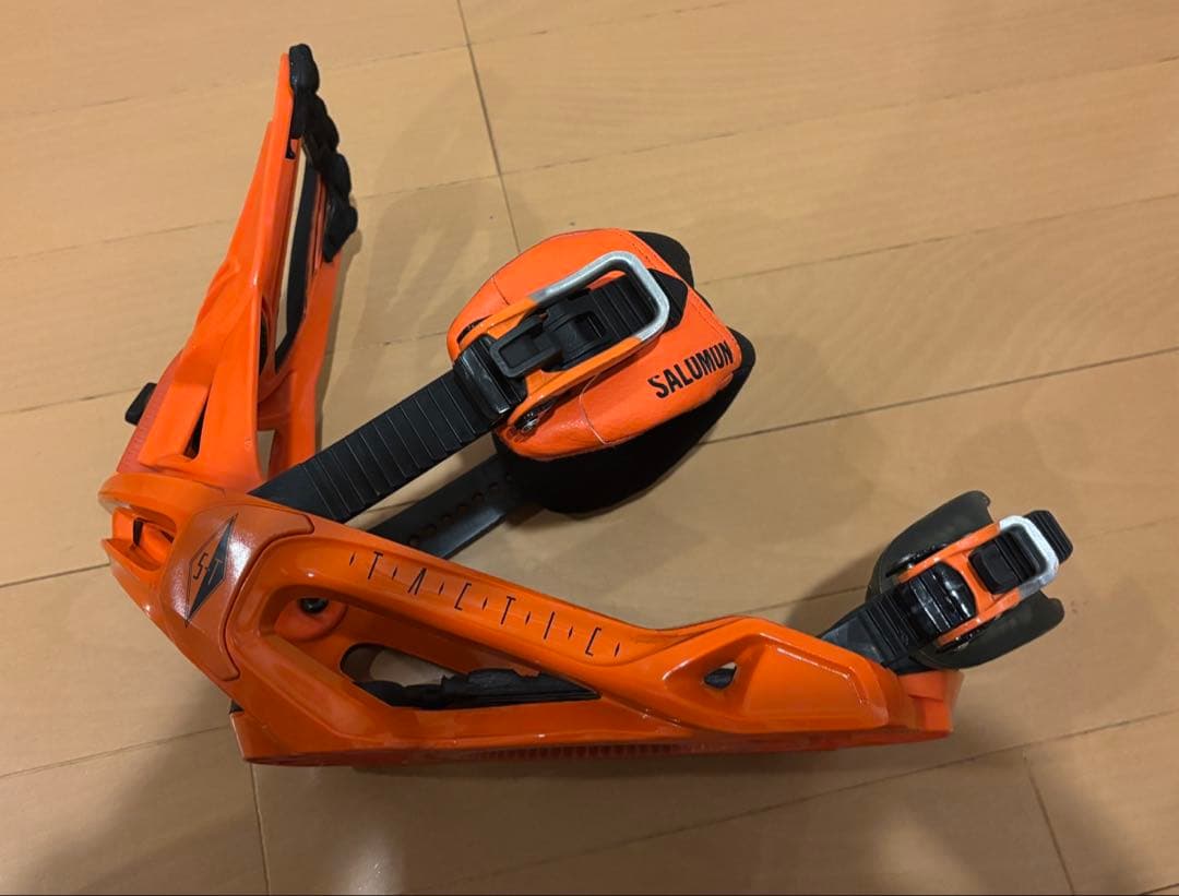 SALOMONスノーボードバインディング　 TACTIC Mサイズ