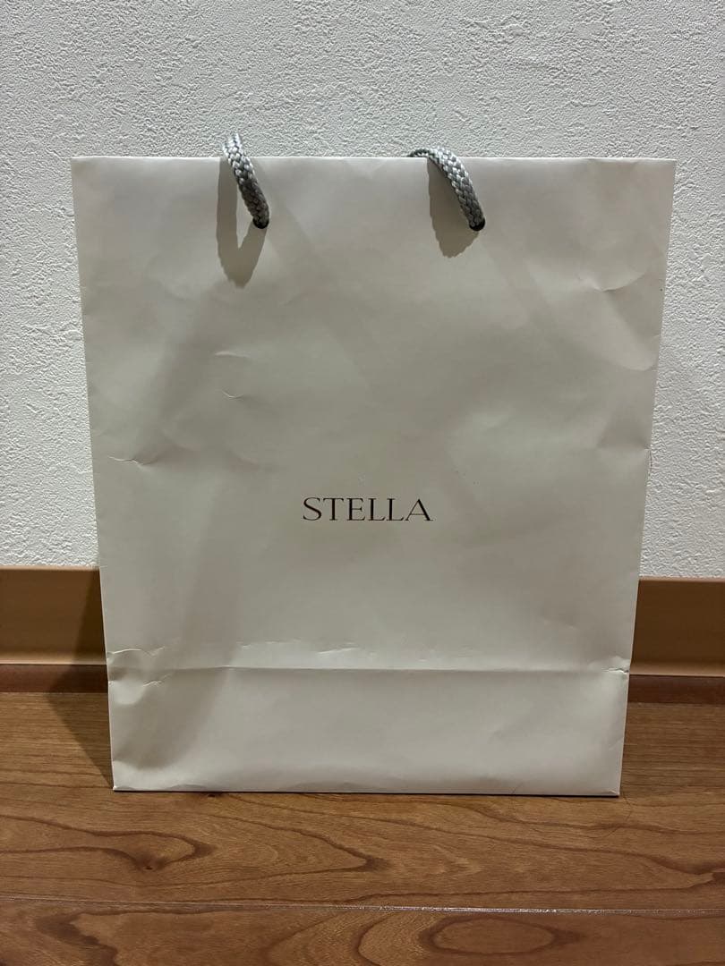 19STELLA SW8000HG スピニングリール 元箱付き