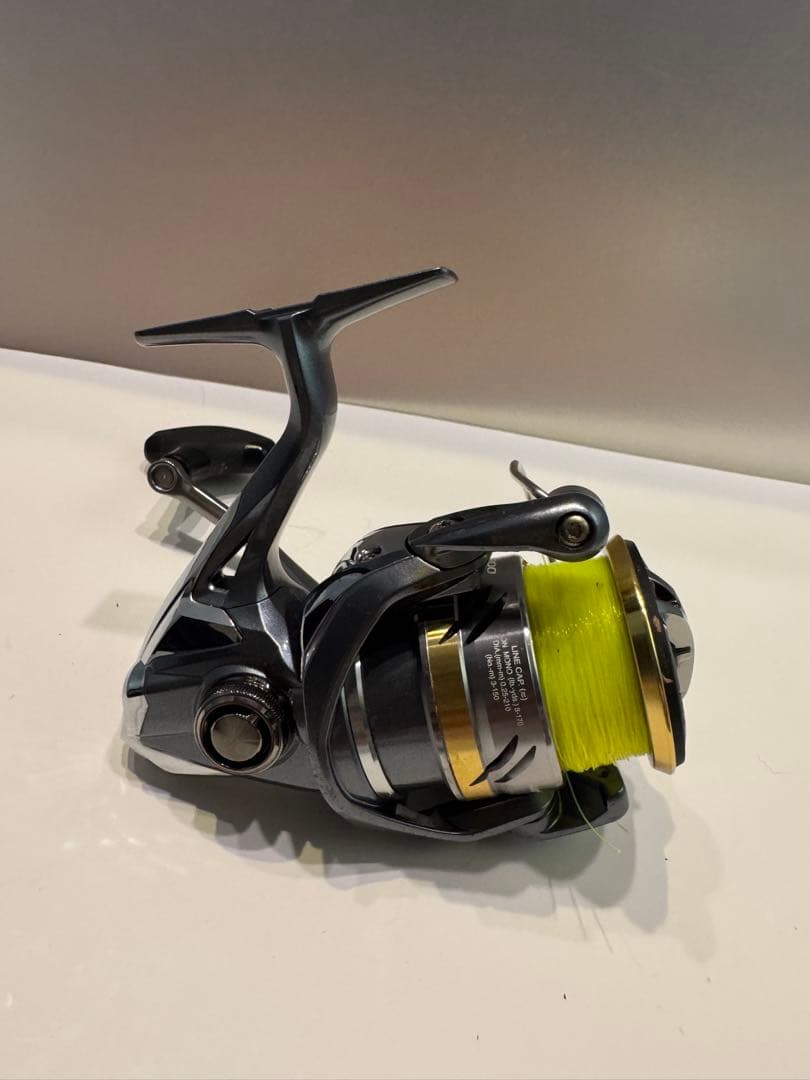 SHIMANO ULTEGRA C3000XG スピニングリール