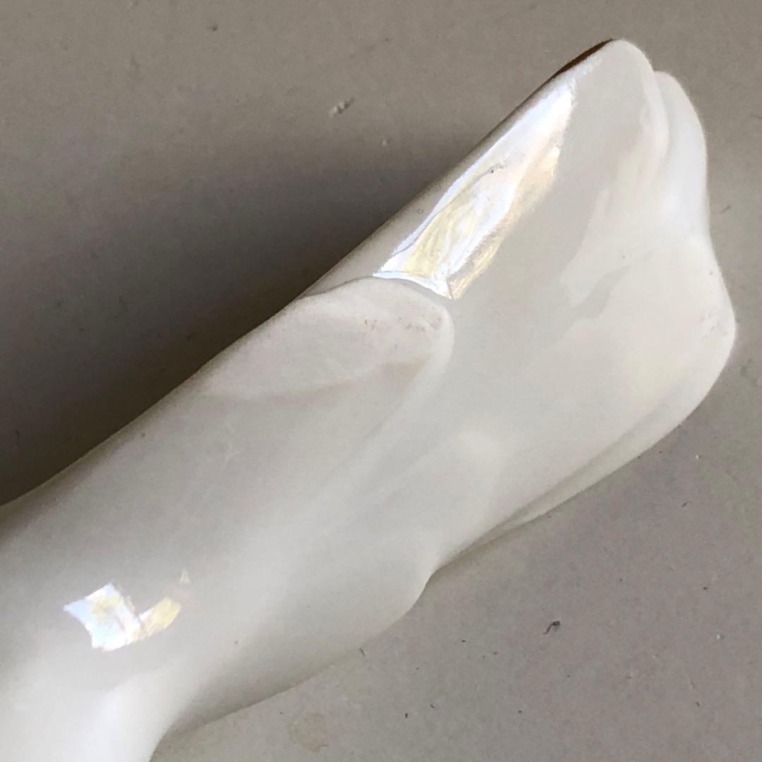 ロイヤルコペンハーゲン　バーガンディ　鳥のフィギュリン