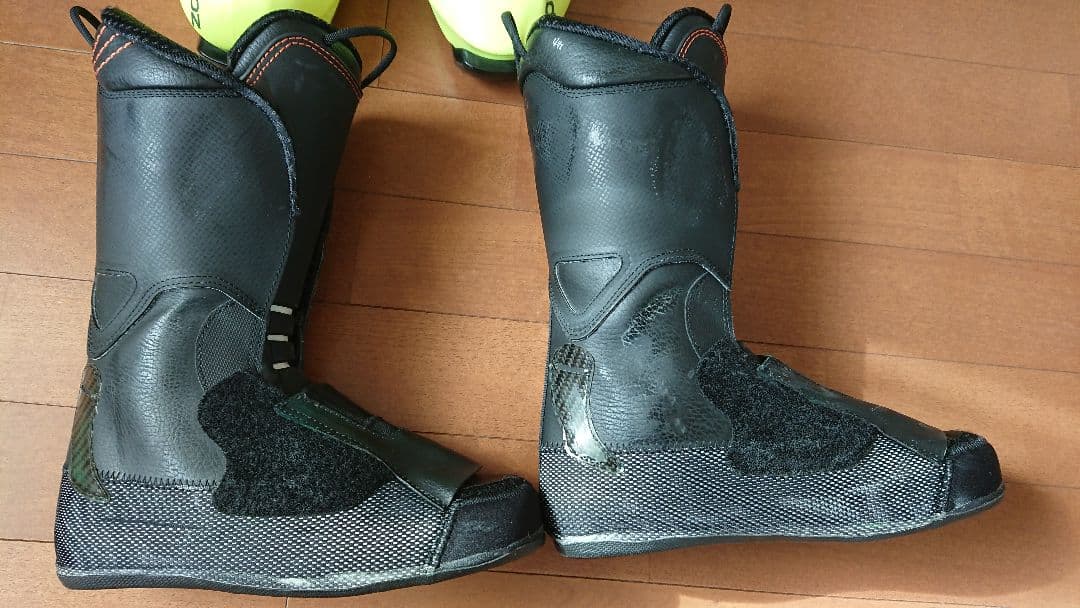 upZ スノーボードブーツ