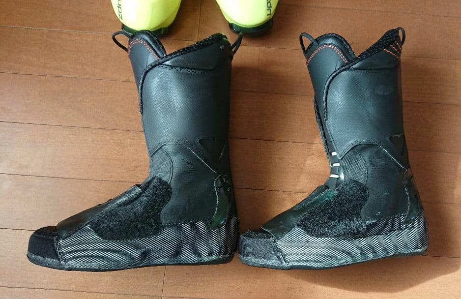 upZ スノーボードブーツ
