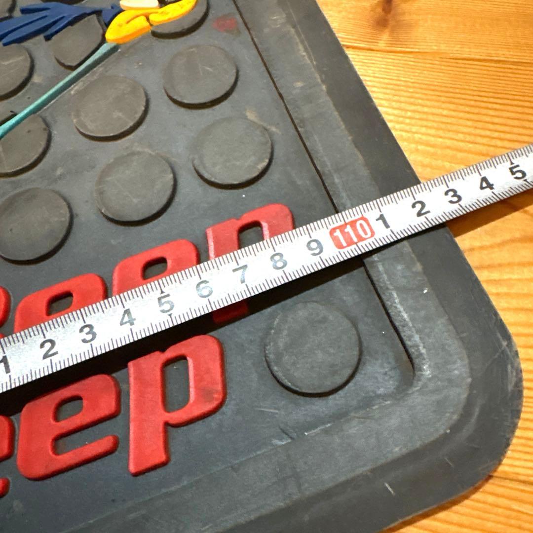 レア！　ルーニーテューンズ　ガレージ　ゴムマット　トラック　ロードランナー