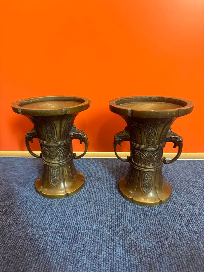 1904  春甫造　古銅　仏具 木瓜菖蒲型五具足　火立2客　花立2客　香炉1客