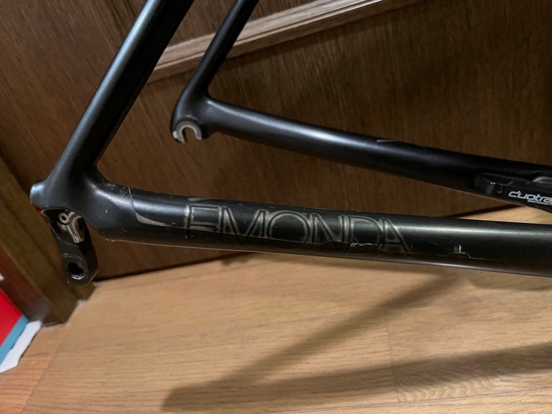 トレック TREK エモンダ EMONDA SL カーボン フレーム　難あり